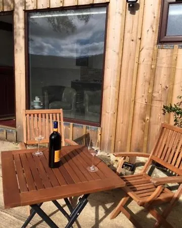 Ade's River Lettermacaward