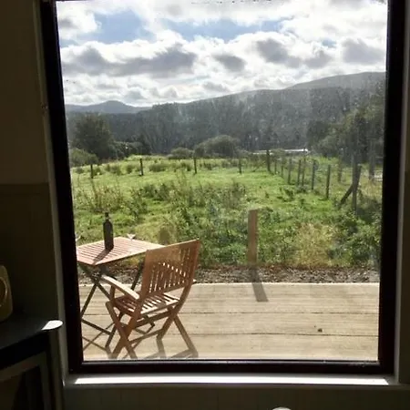 Ade's River 度假居