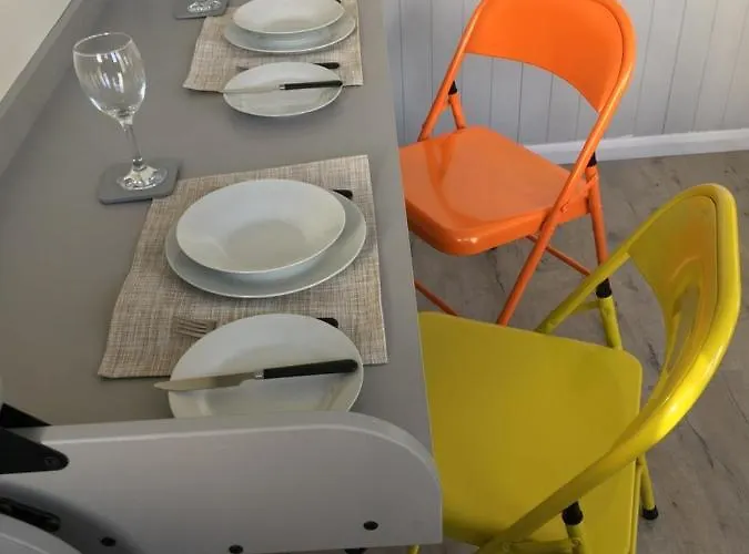 Ade's River Holiday home *