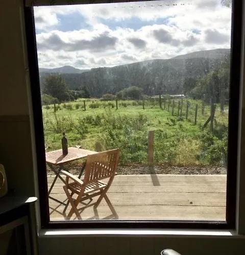 Ade's River Holiday home